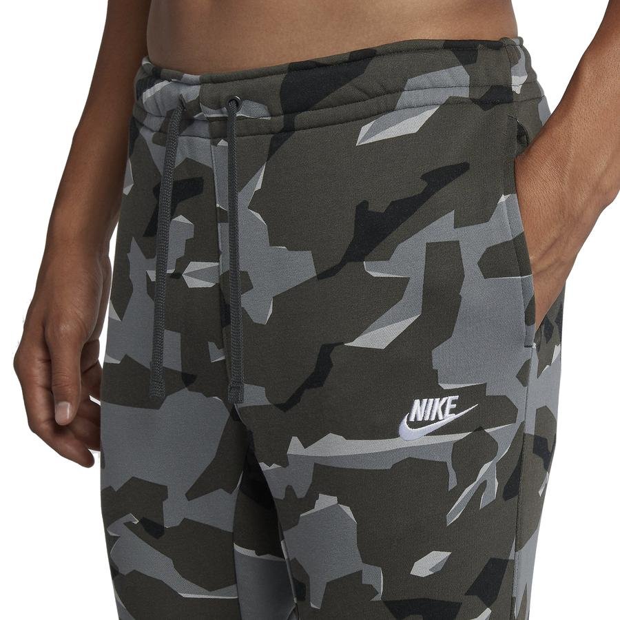  Nike Sportswear Club Camouflage Jogger Fit SS19 Erkek Eşofman Altı