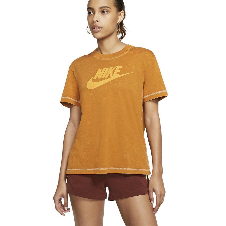  Nike Sportswear Short-Sleeve Top Kadın Tişört