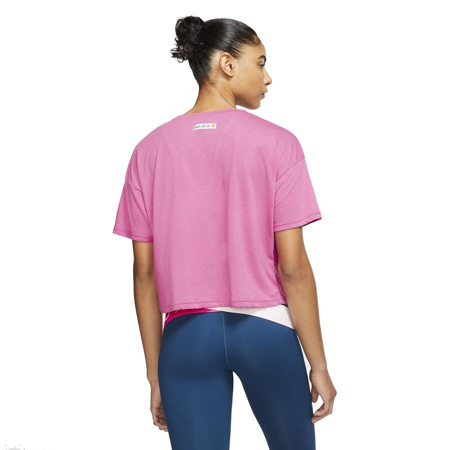  Nike Icon Clash Short-Sleeve Training Top Kadın Tişört