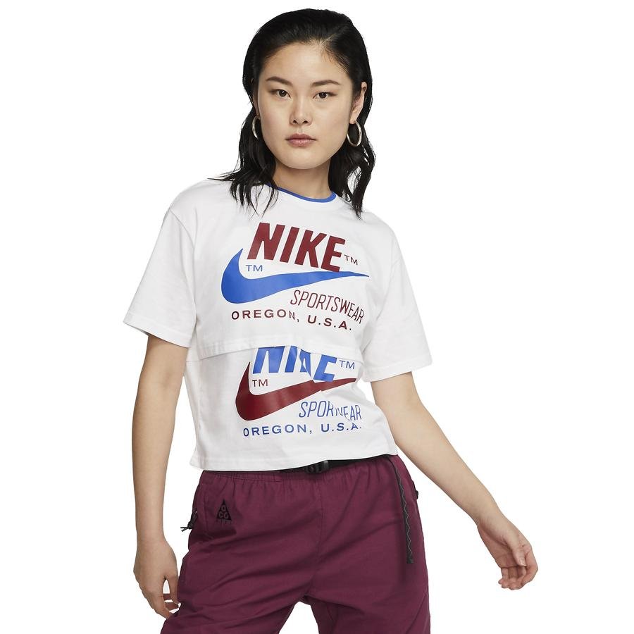  Nike Sportswear Icon Clash Short-Sleece Top Kadın Tişört
