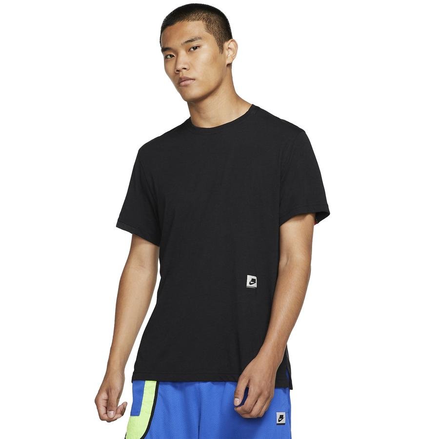  Nike Dri-Fit Short-Sleeve Training Top Erkek Tişört