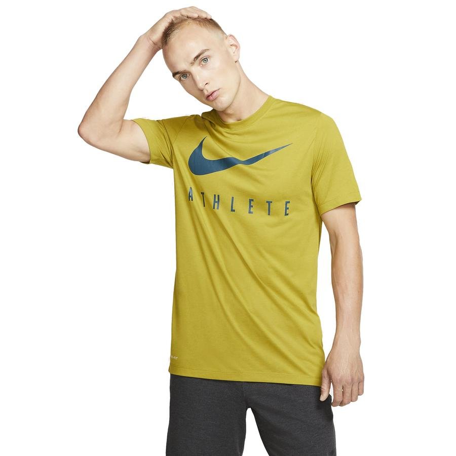  Nike Dri-Fit Trainings Athlete Graphic Erkek Tişört
