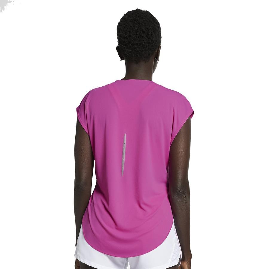  Nike City Sleek Short Sleeve Top Kadın Tişört