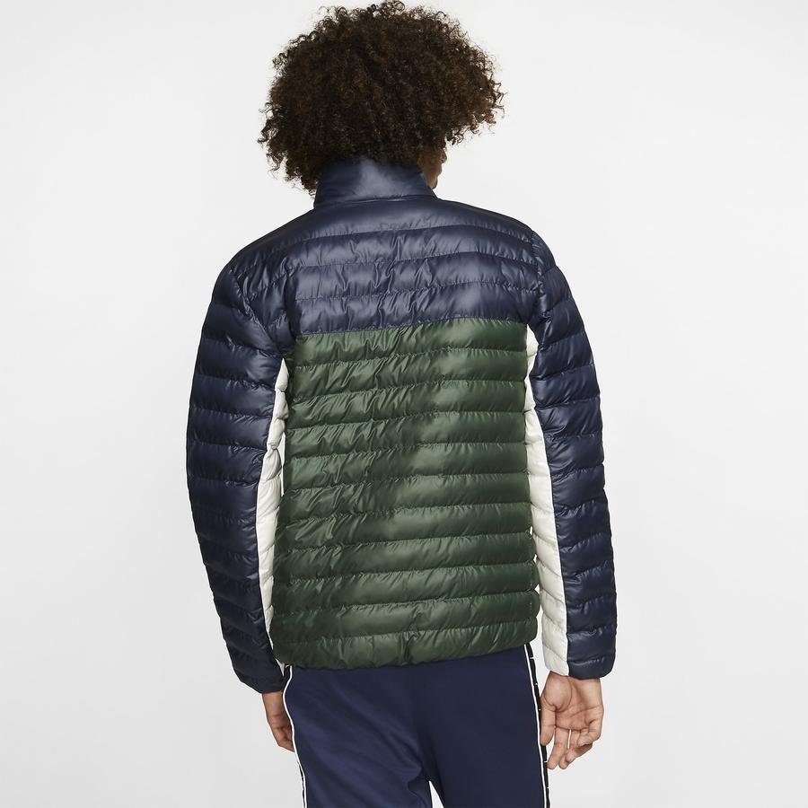  Nike Sportswear Synthetic-Fill Erkek Ceket