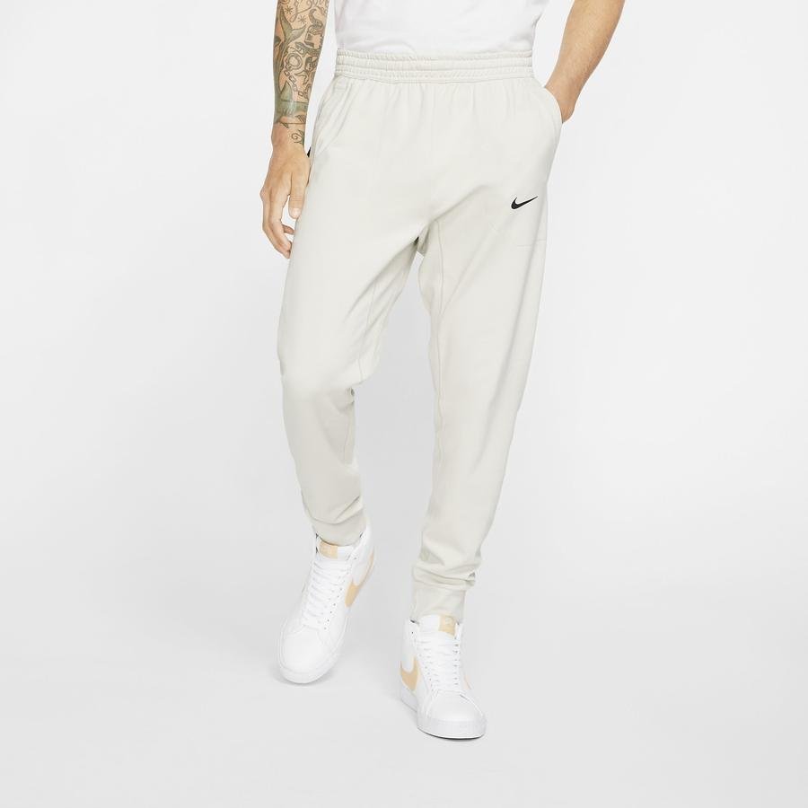  Nike Sportswear Tech Pack Knit Trousers Erkek Eşofman Altı