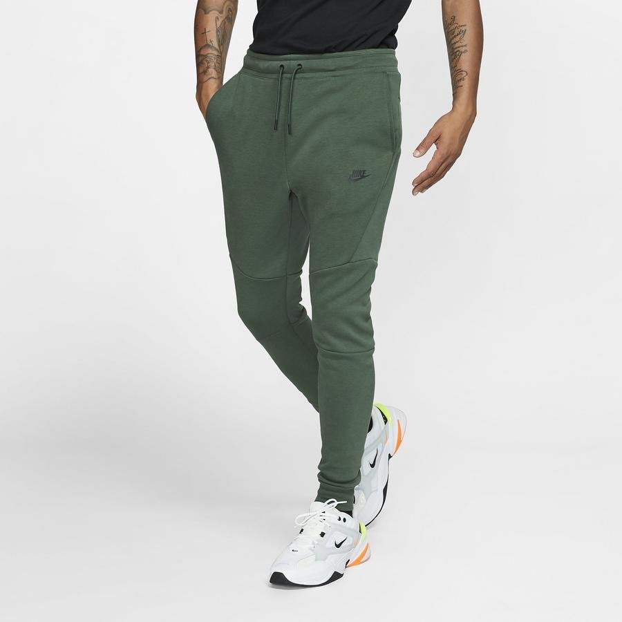  Nike Tech Fleece Joggers Erkek Eşofman Altı