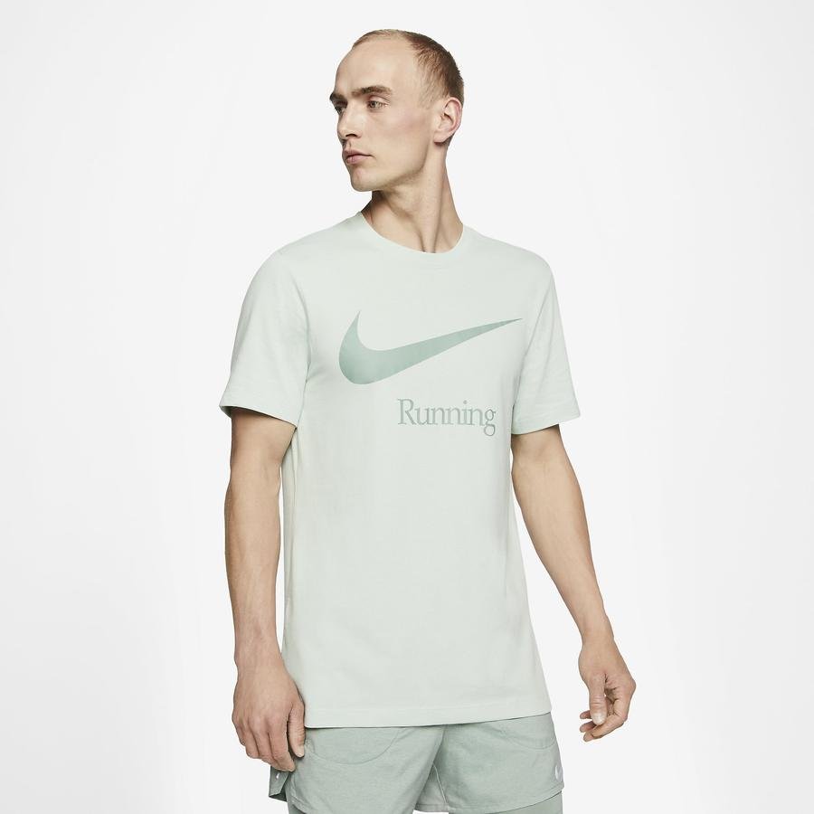  Nike Dri-Fit Running Erkek Tişört