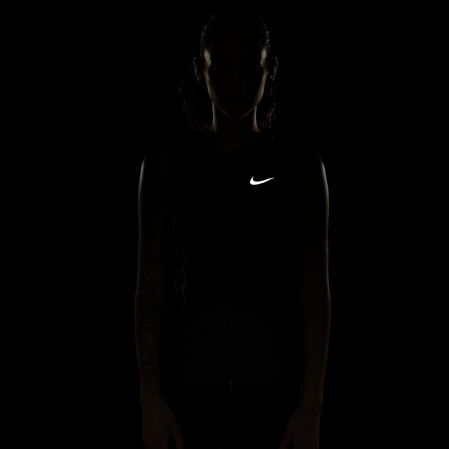  Nike Aeroloft Running Kadın Yelek