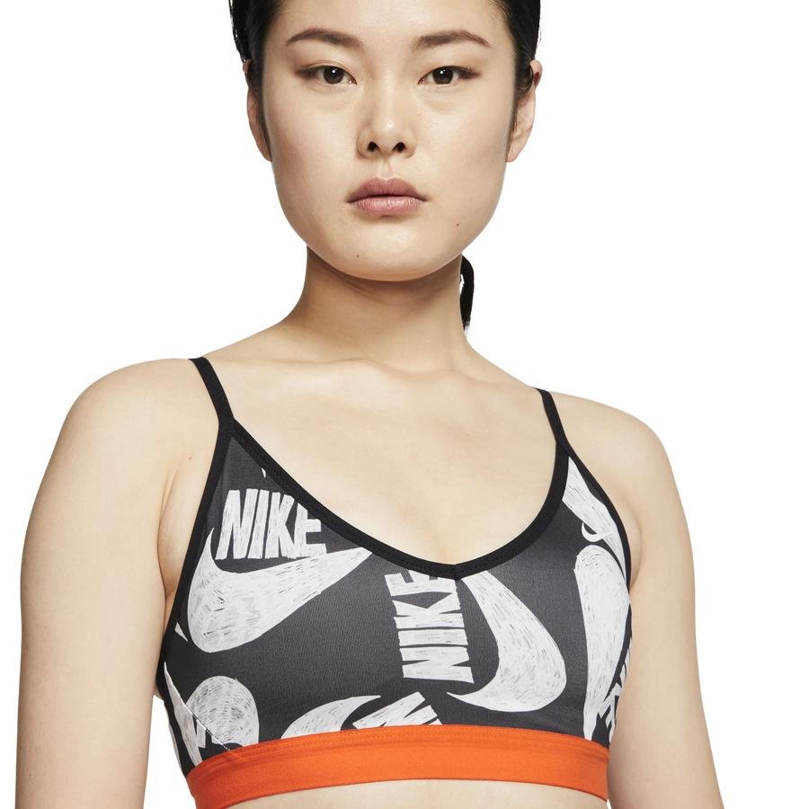  Nike Icon Clash Light-Support Sports Kadın Büstiyer
