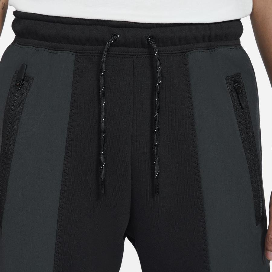  Nike Sportswear Air Max Fleece Trousers Erkek Eşofman Altı