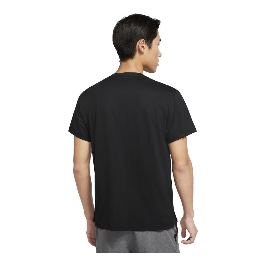  Nike Pro Short-Sleeve Top Erkek Tişört