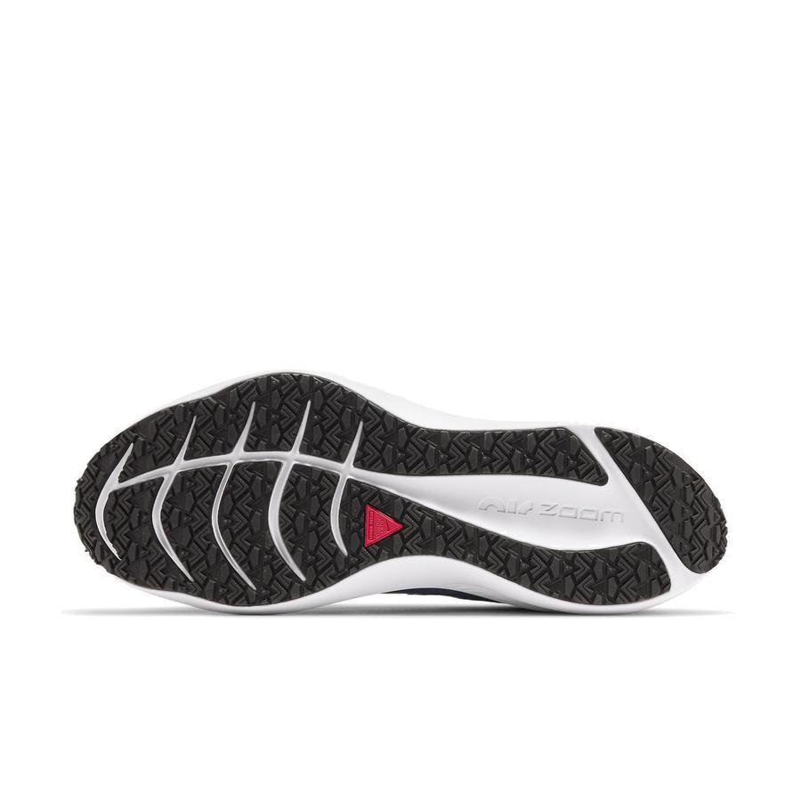  Nike Winflo 7 Shield Erkek Spor Ayakkabı