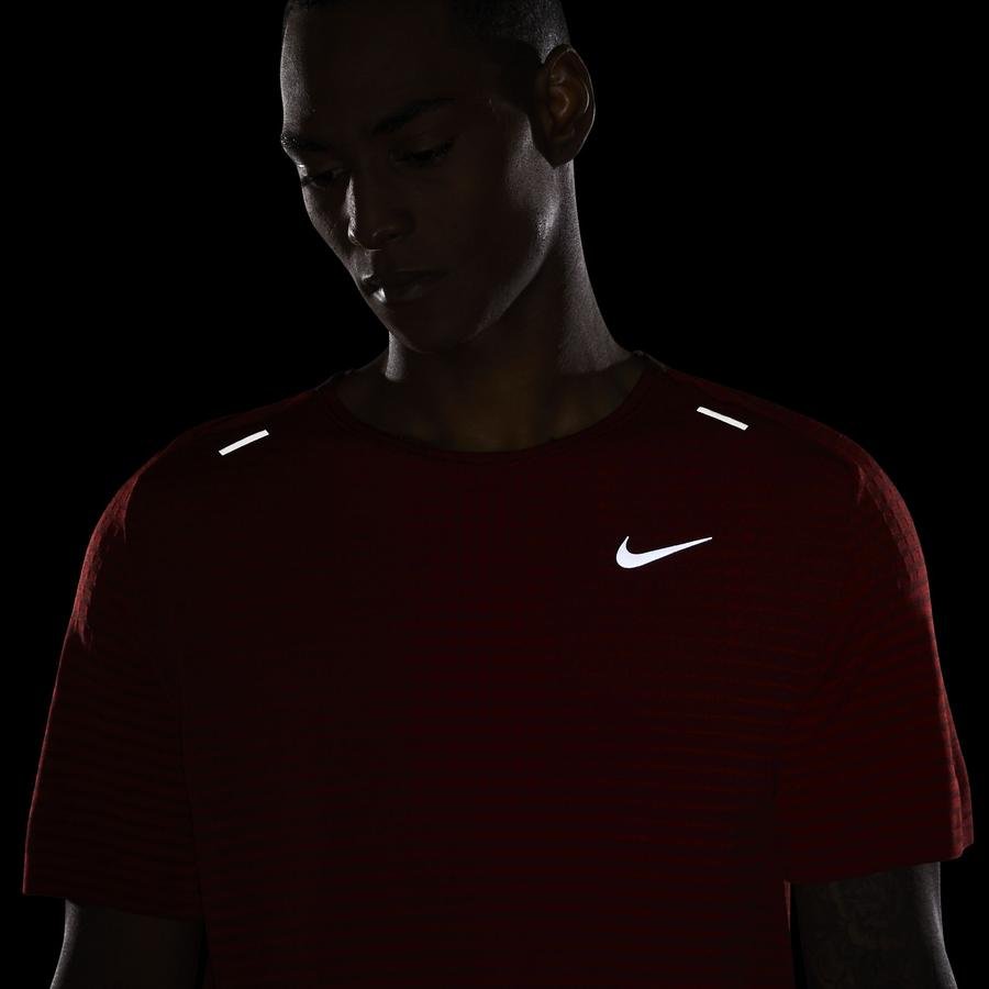  Nike TechKnit Ultra Running Top Erkek Tişört