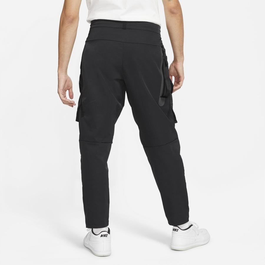  Nike Sportswear Tech Pack Cargo Trousers Erkek Pantolon