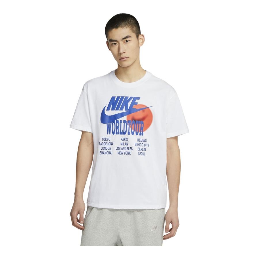  Nike Sportswear World Tour Short-Sleeve Erkek Tişört