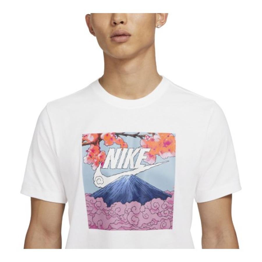  Nike Sportswear Mango Photo Short-Sleeve Erkek Tişört
