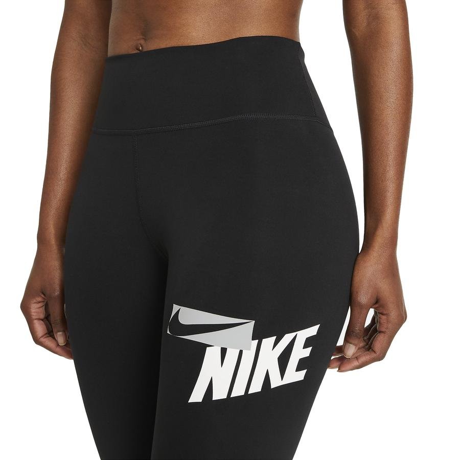  Nike One Cropped Graphic Leggings Kadın Tayt
