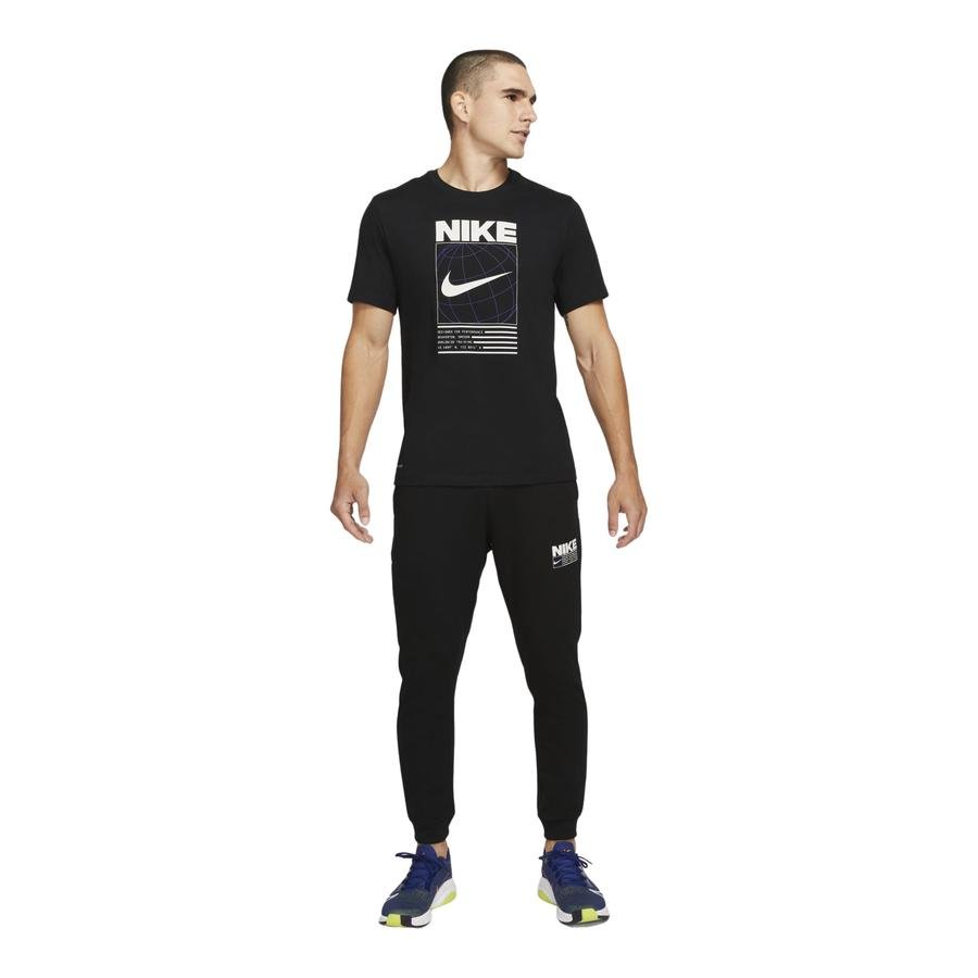  Nike Dri-Fit Training Graphic Short-Sleeve Erkek Tişört