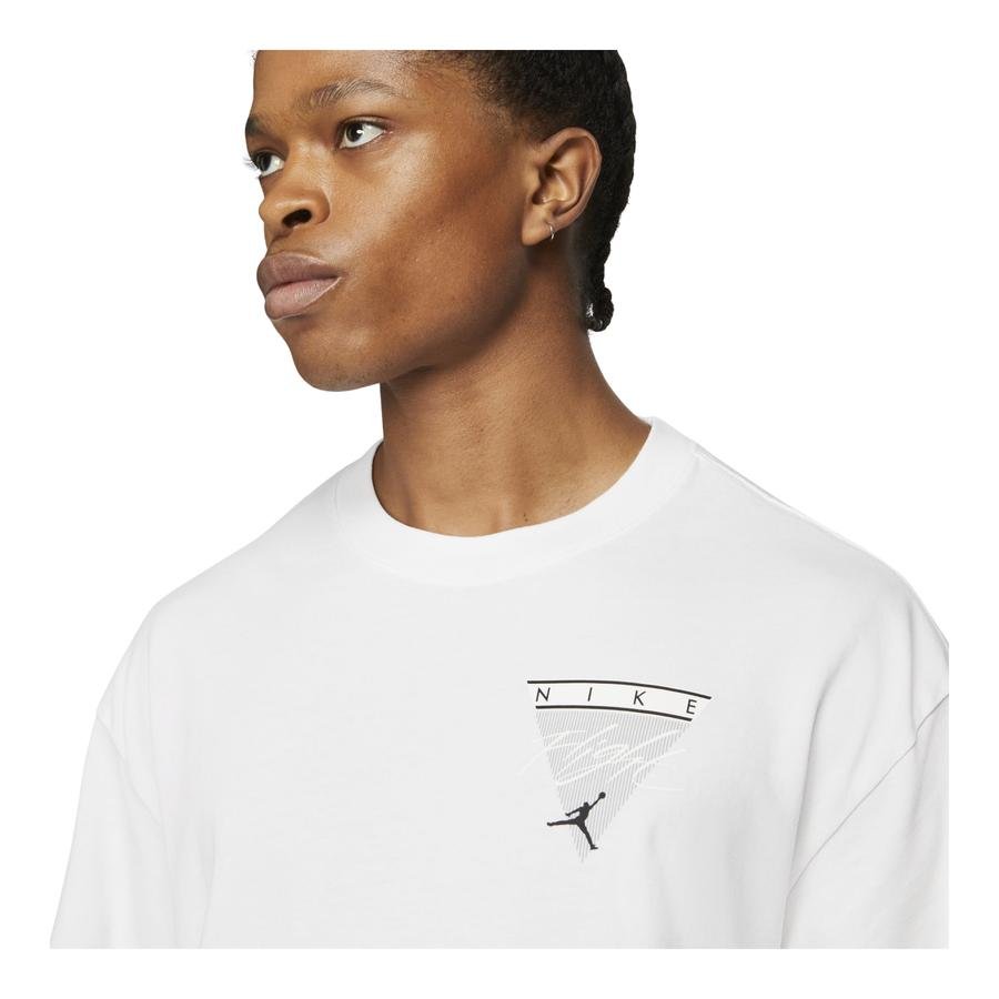  Nike Air Jordan Flight Essentials Washed Graphic Short-Sleeve Erkek Tişört