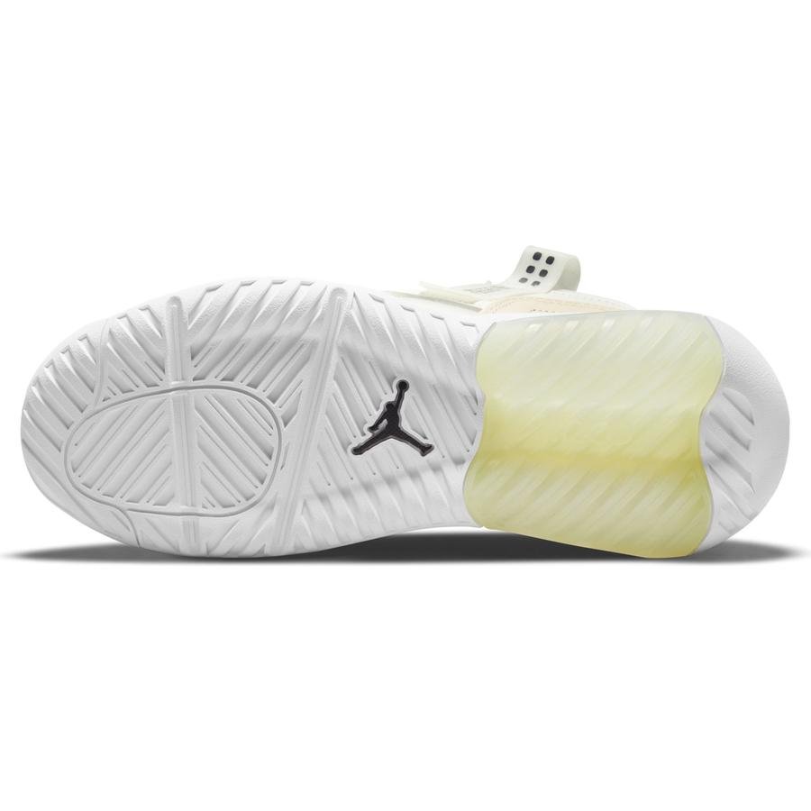  Nike Jordan MA2 Kadın Spor Ayakkabı