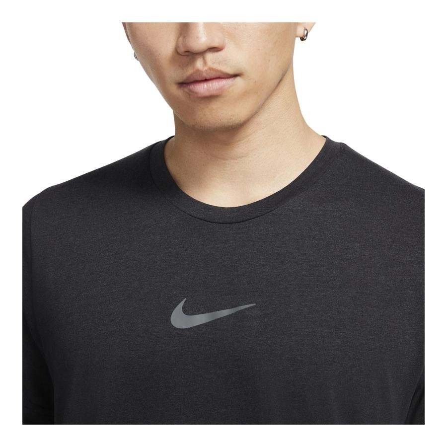  Nike Pro Dri-Fit Burnout Short-Sleeve Erkek Tişört