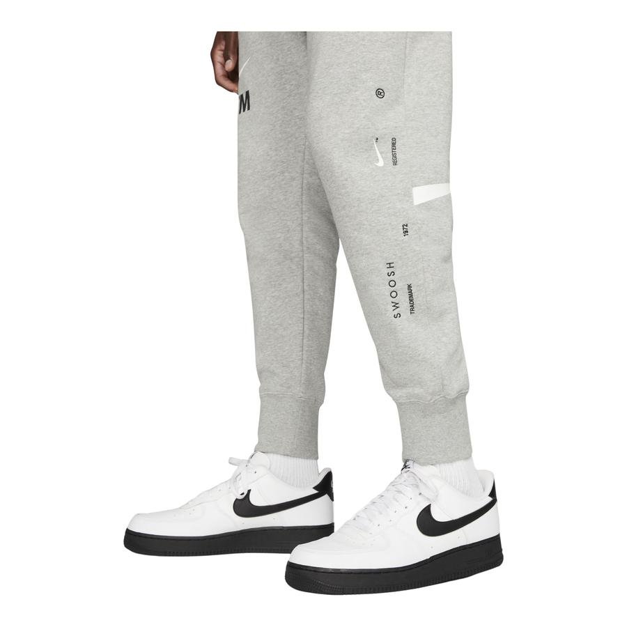  Nike Sportswear Swoosh Semi-Brushed-Back Erkek Eşofman Altı