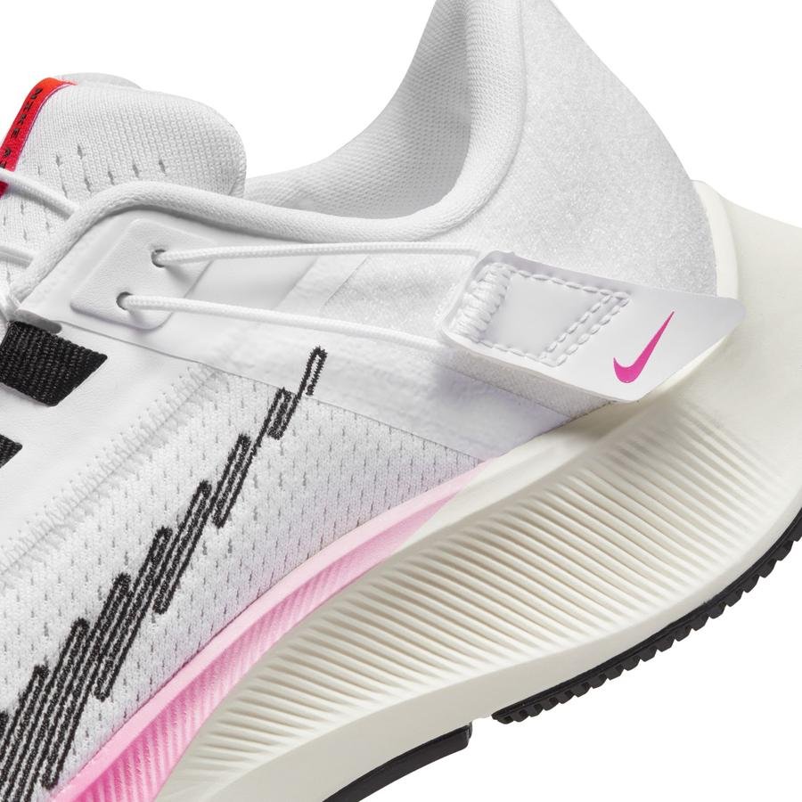  Nike Air Zoom Pegasus 38 FlyEase Easy On/Off Running Kadın Spor Ayakkabı