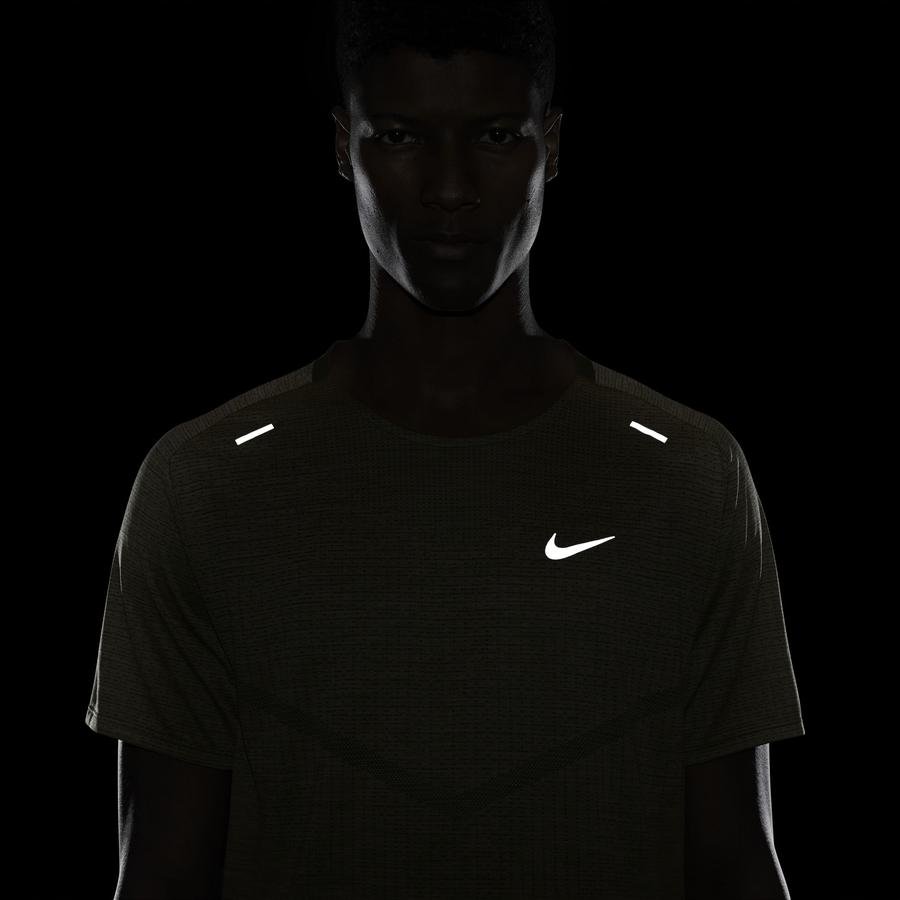  Nike Dri-Fit ADV Techknit Ultra Short-Sleeve Running Top Erkek Tişört