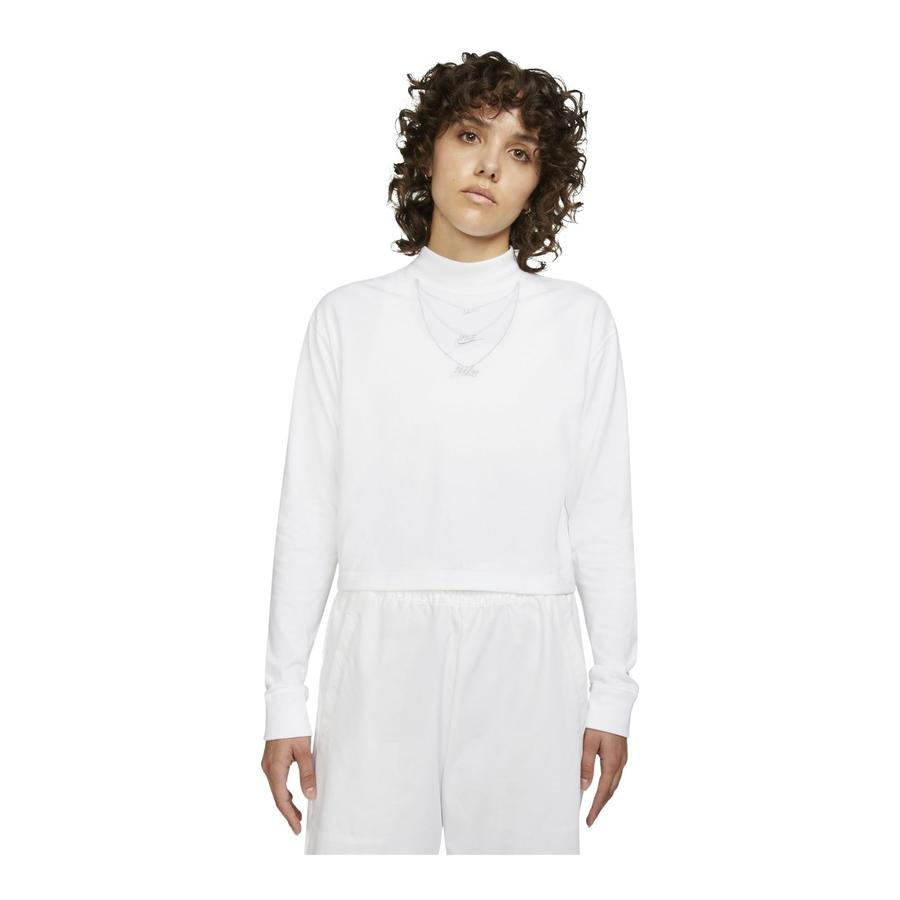  Nike Sportswear Turtleneck Long-Sleeve Kadın Tişört
