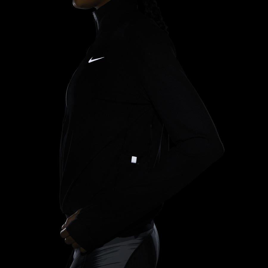  Nike Dri-Fit Element Mid Layer 1/4-Zip Running Long-Sleeve Kadın Tişört