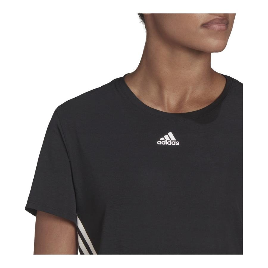  adidas Iconics 3-Stripes AEROREADY Training Short-Sleeve Kadın Tişört