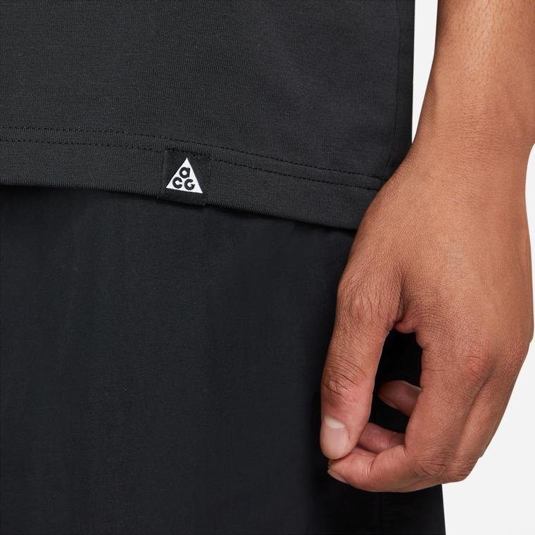 Nike Sportswear ACG Short-Sleeve Erkek Tişört