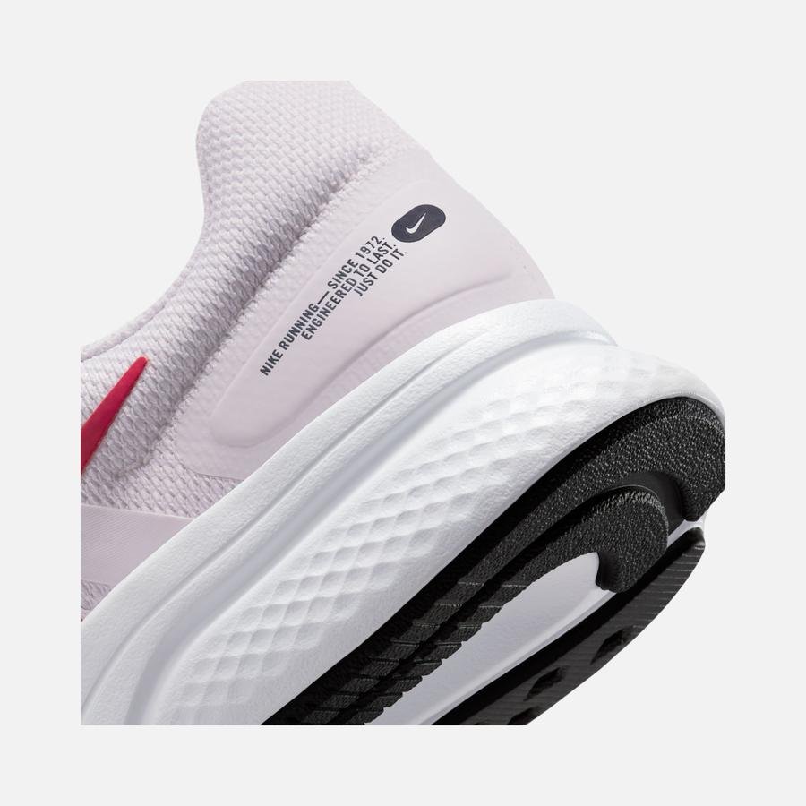  Nike Run Swift 2 Kadın Spor Ayakkabı