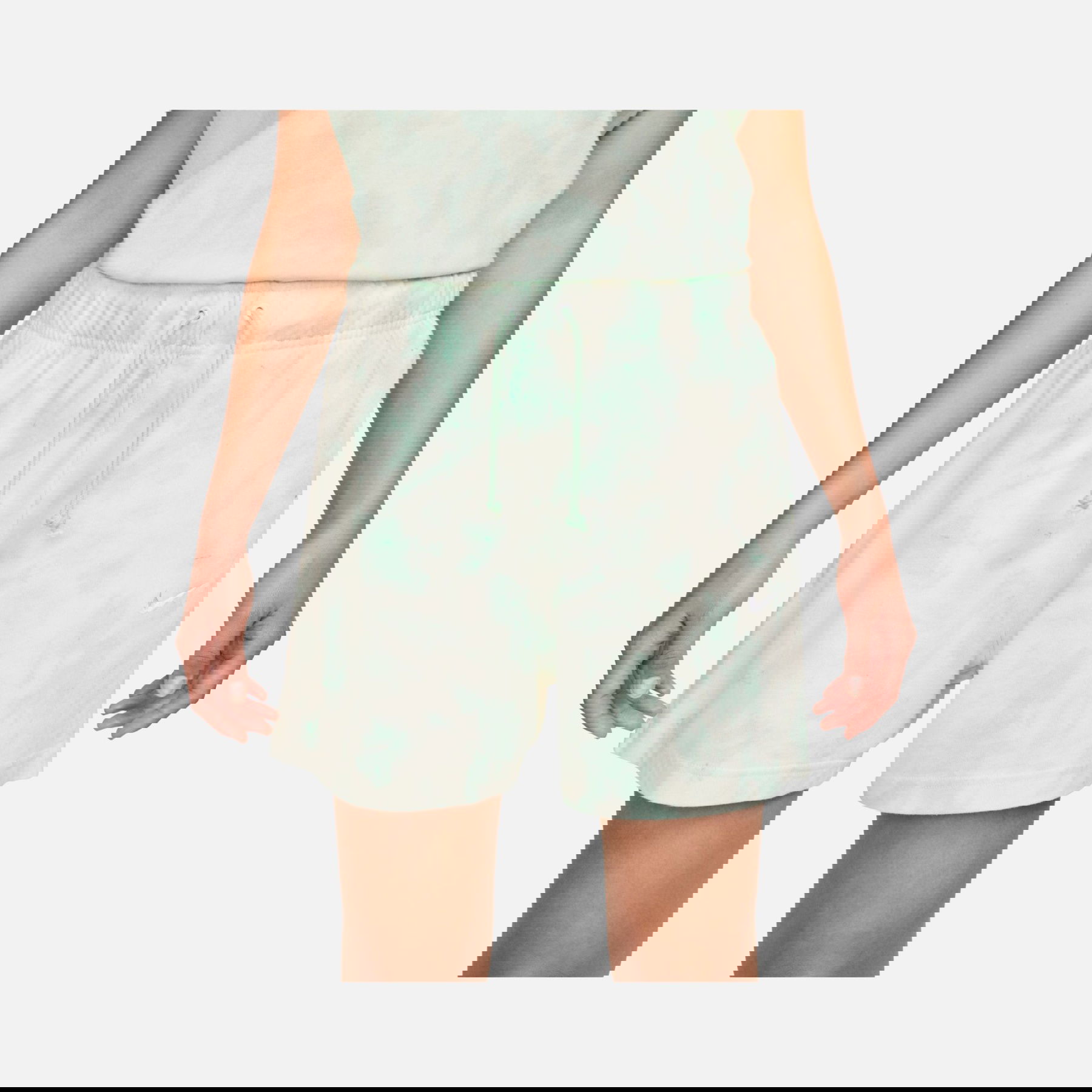  Nike Sportswear Wash Easy High Waisted Kadın Şort