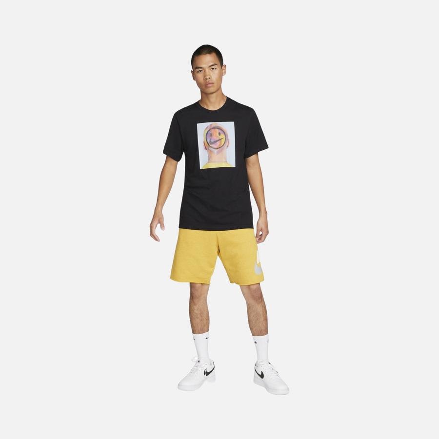 Nike Sportswear Photo Graphic Short-Sleeve Erkek Tişört