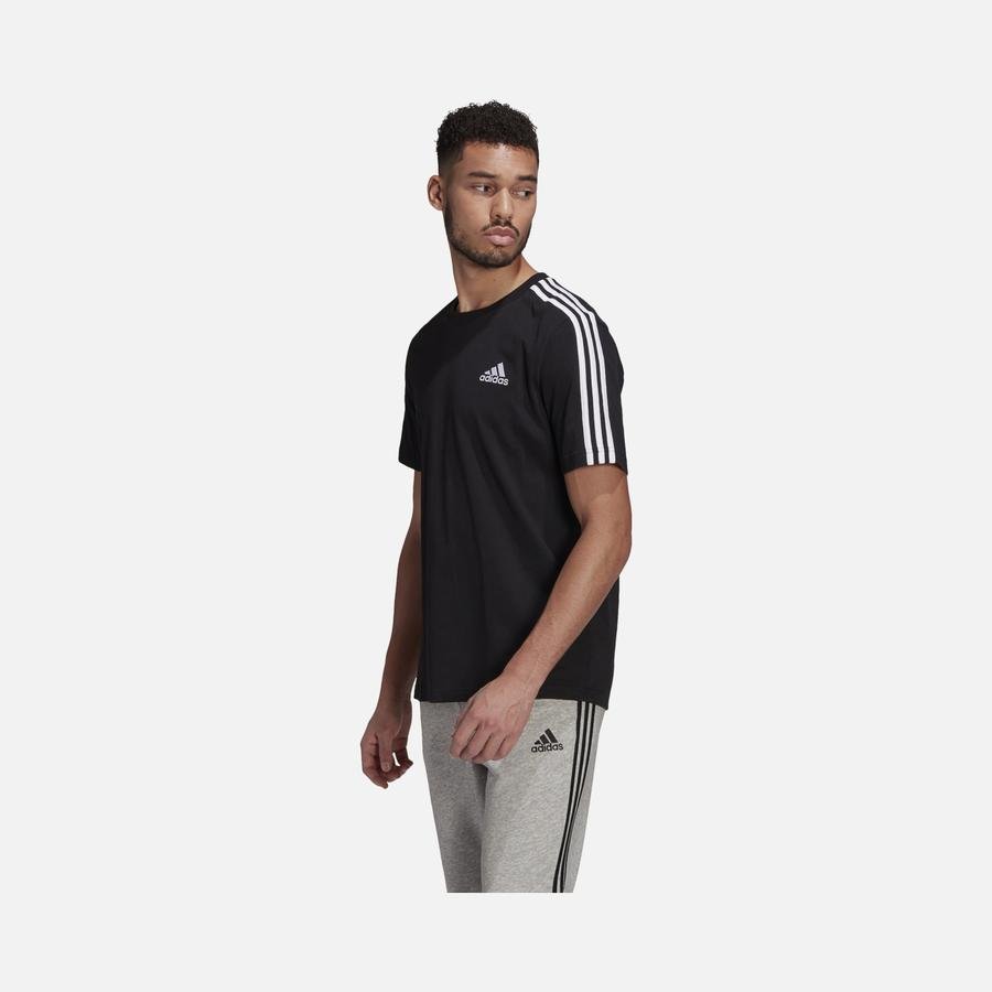  adidas Essentials 3-Stripes Short-Sleeve Erkek Tişört