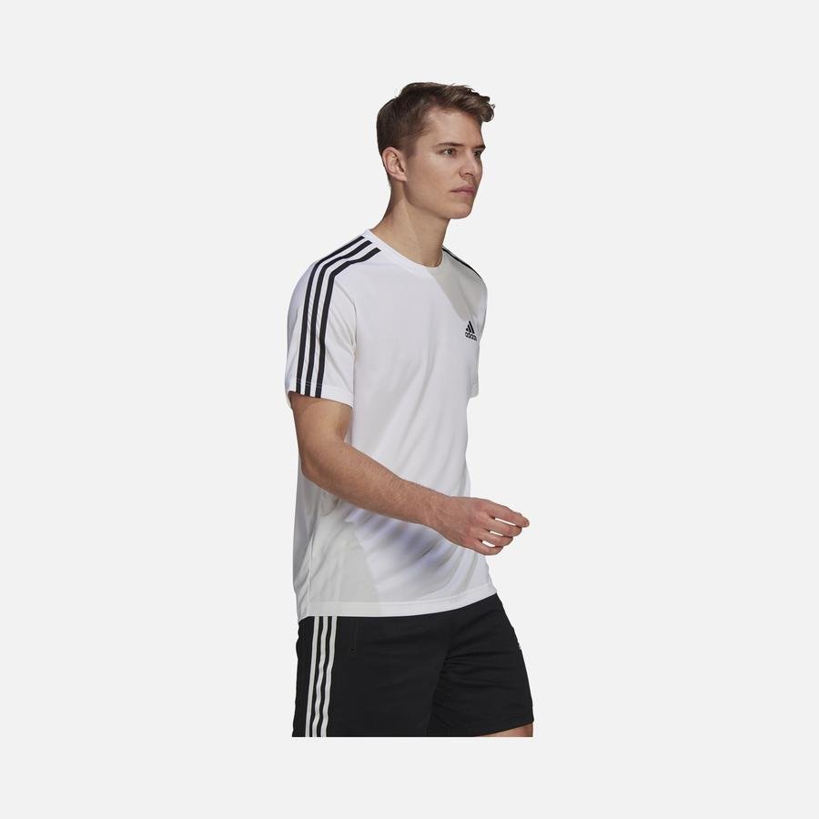  adidas AEROREADY Designed To Move Sport 3-Stripes Short-Sleeve Erkek Tişört