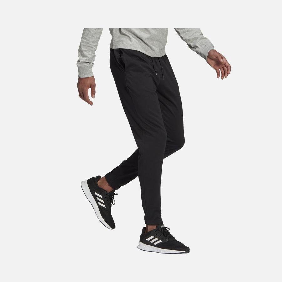  adidas Essentials Single Jersey Tapered Elastic Cuff Logo Erkek Eşofman Altı