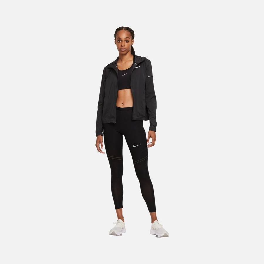  Nike Impossibly Light Running Full-Zip Hooded Kadın Ceket