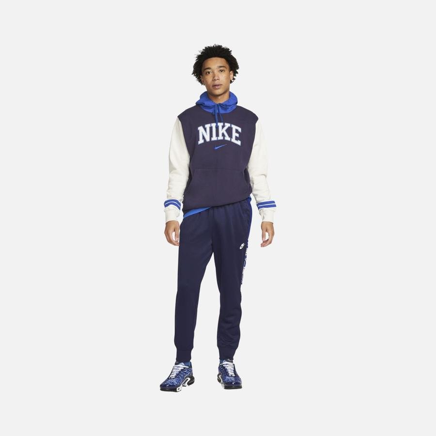  Nike Sportswear Repeat Graphic Erkek Eşofman Altı