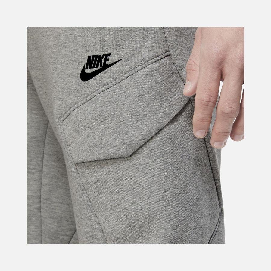  Nike Sportswear Tech Fleece Utility Erkek Eşofman Altı