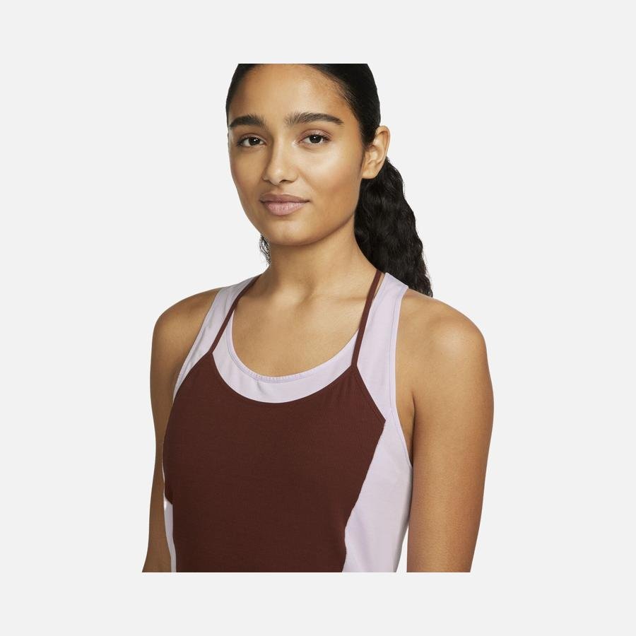  Nike Yoga Dri-Fit Luxe Ribbed Kadın Atlet