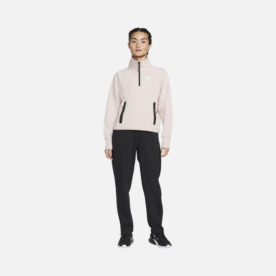  Nike Sportswear Tech Fleece 1/4-Zip Kadın Sweatshirt