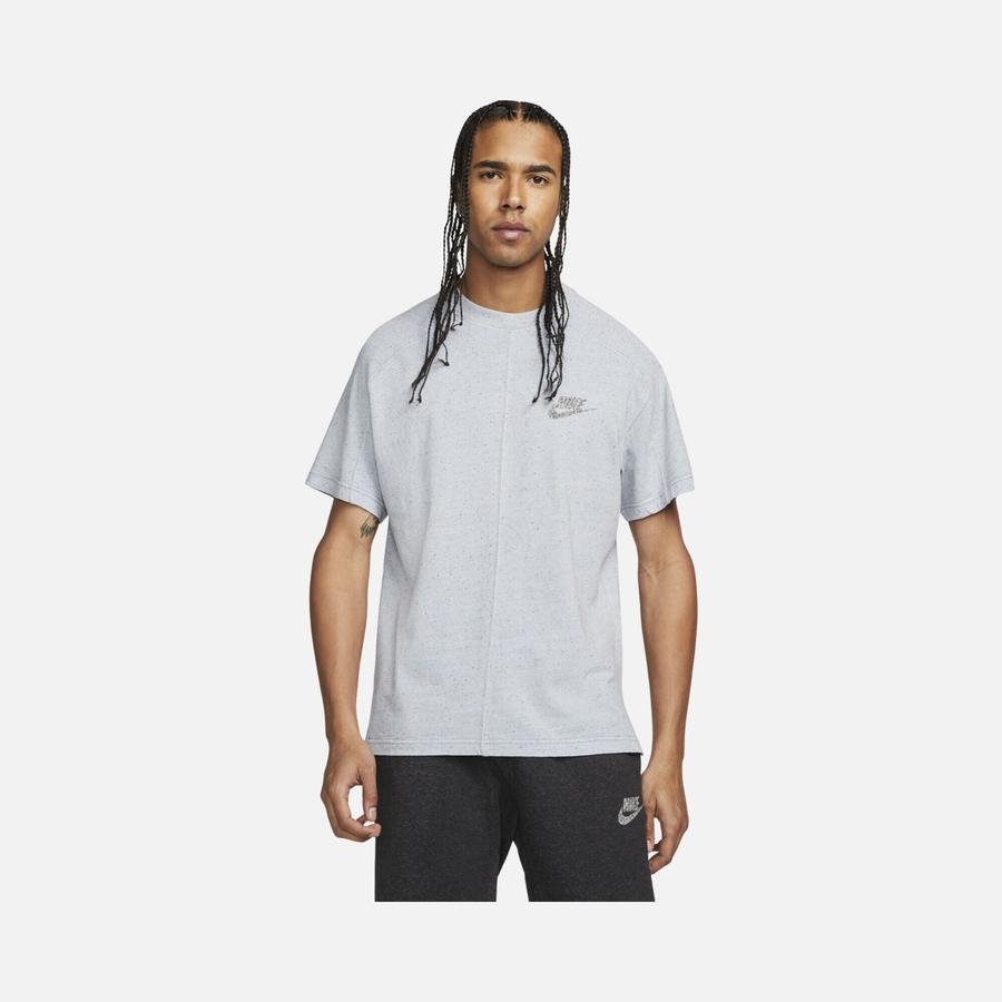  Nike Sportswear Revival SS22 Short-Sleeve Erkek Tişört