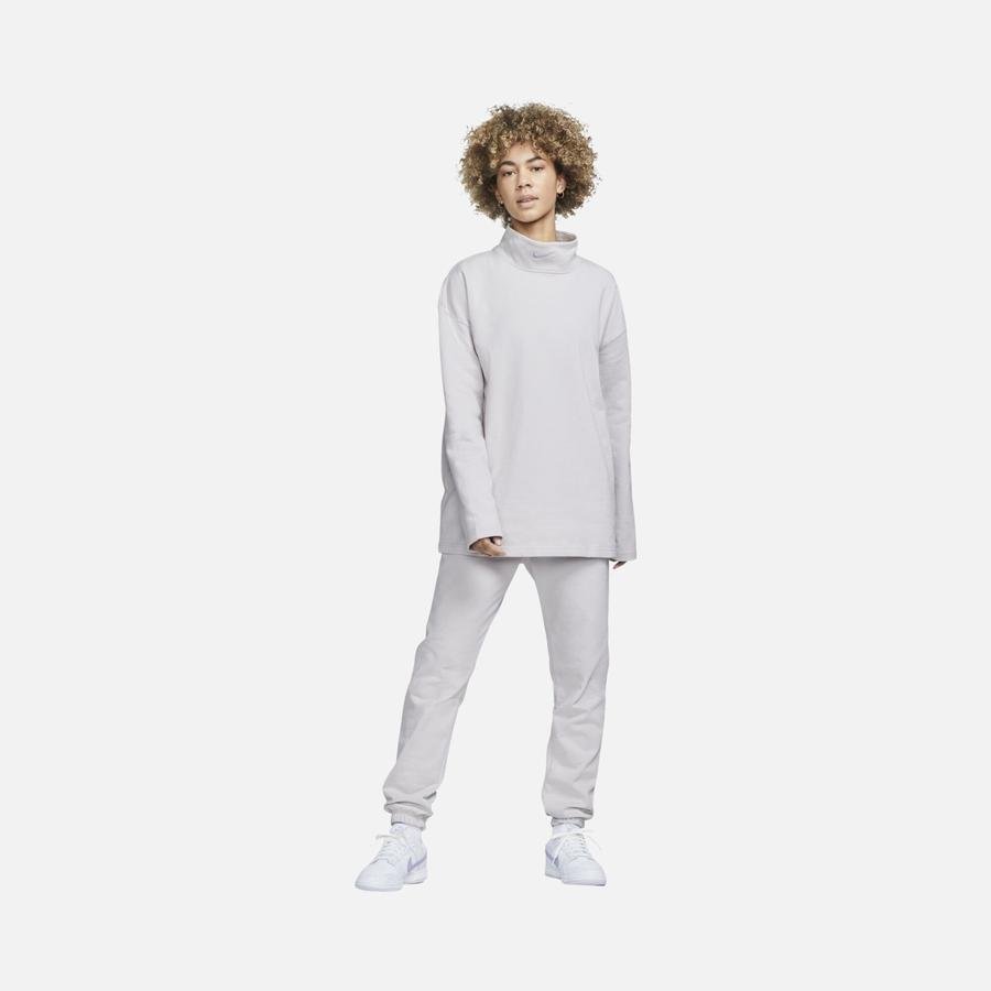  Nike Sportswear Funnel-Neck Fleece Kadın Sweatshirt