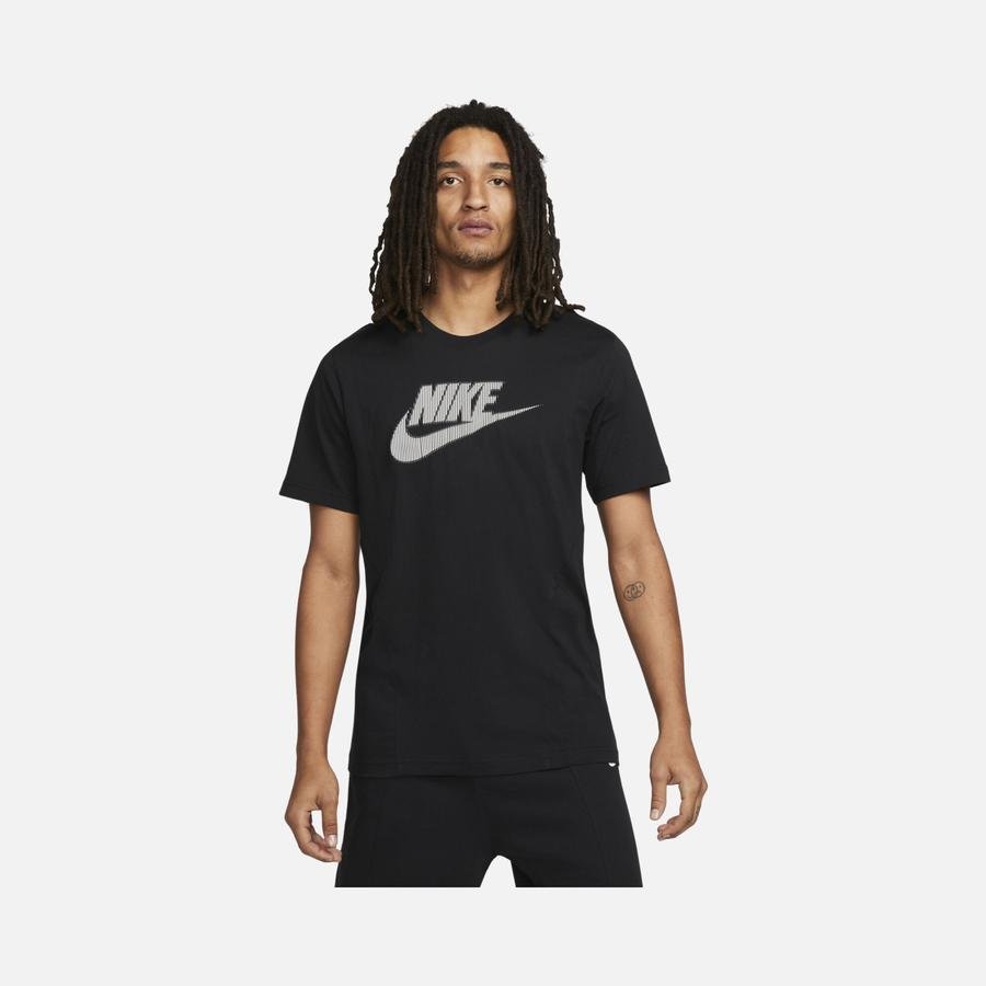  Nike Sportswear Hybrid Short-Sleeve Erkek Tişört