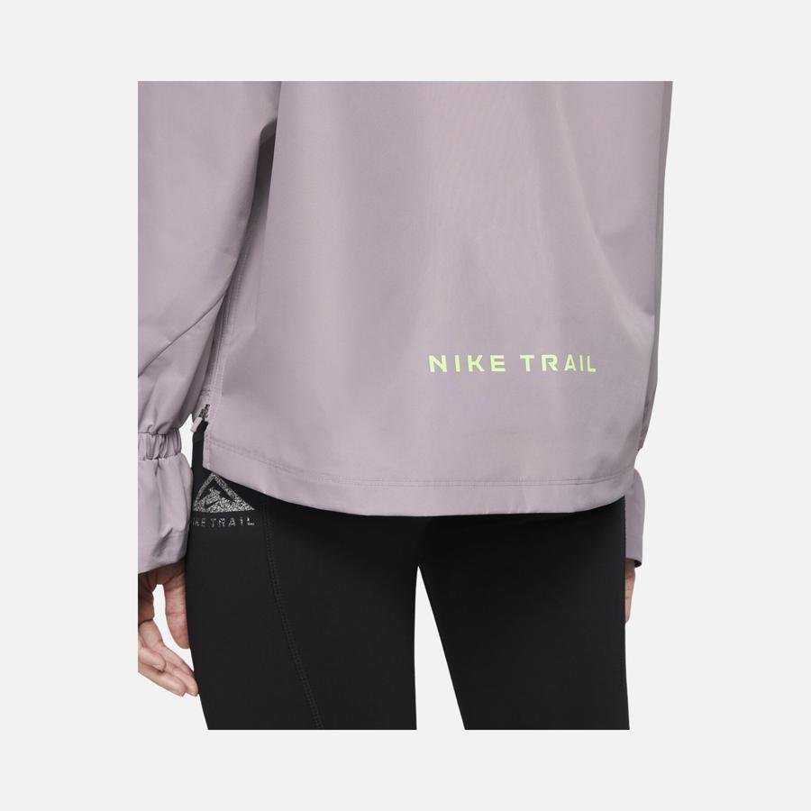  Nike Gore-Tex Infinium Trail Running Hoodie Kadın Ceket