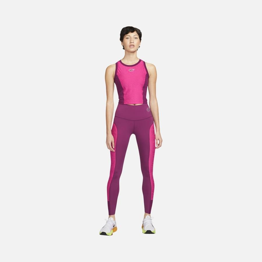  Nike Dri-Fit Icon Clash Slim Training Kadın Atlet