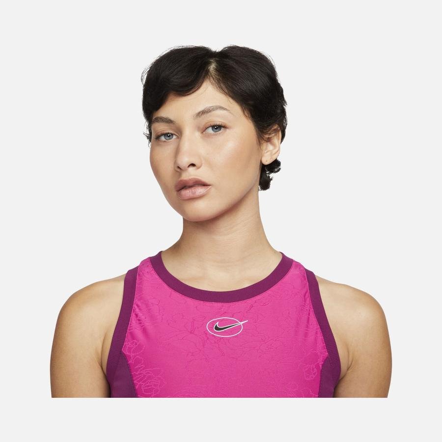 Nike Dri-Fit Icon Clash Slim Training Kadın Atlet