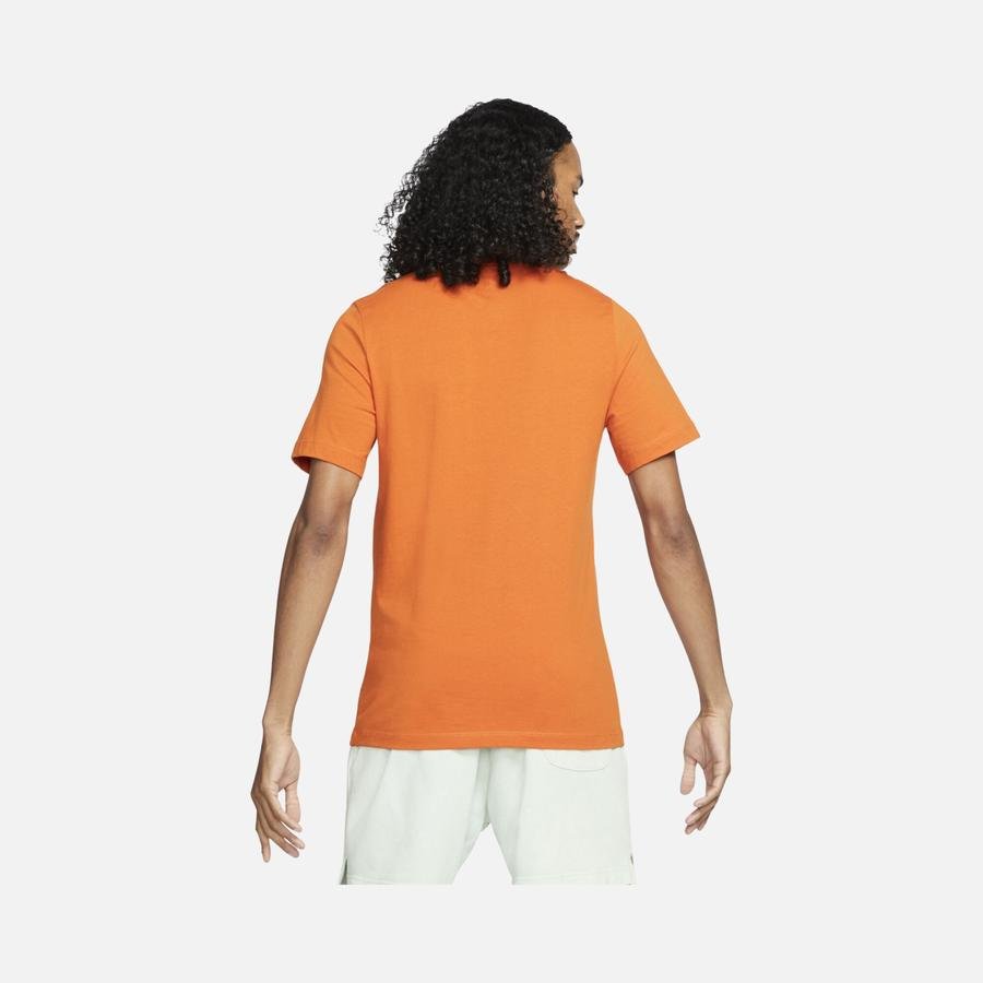  Nike Sportswear Multibrand Swoosh Short-Sleeve Erkek Tişört